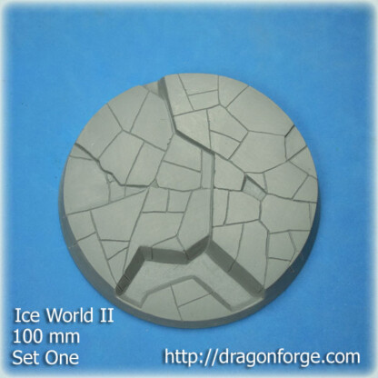Ice World 100 mm Round Base Set One (1) 100 mm Round Base Ice World Set One (1) Package of 1
