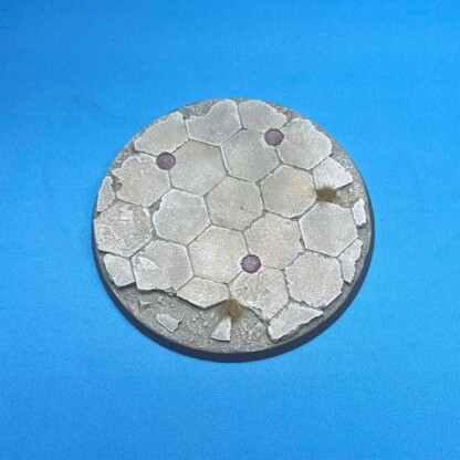 Lost Empires 90 mm Round Base Set One (1) Package of 1 base