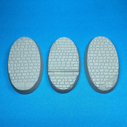 Cobblestone 60 mm x 35 mm Oval Base Set One (1) Cobblestone Cobblestone 60 mm x 35 mm Oval Base Set One (1) Package of 3 bases