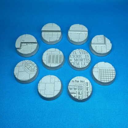 Invictus 28 mm Round Base Set One (1) Package of 10 bases
