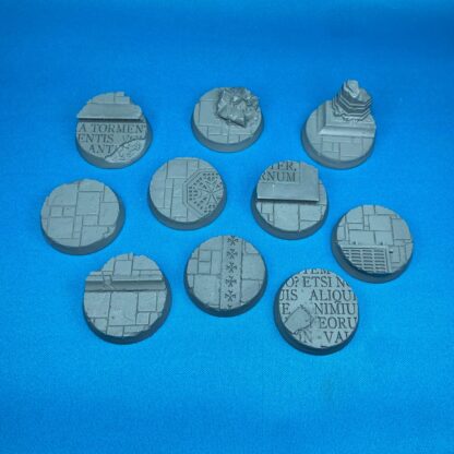Invictus 32 mm Round Base Set One (1) Package of 10 bases