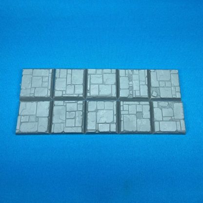 25 mm x 25 mm Square Bases Temple Set One (1) Package of 10 Bases